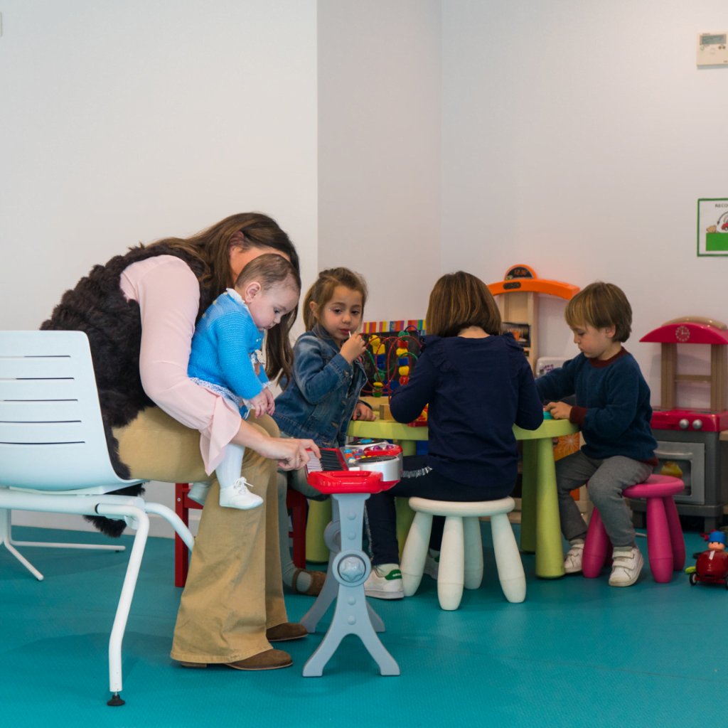 médico especialista en niños